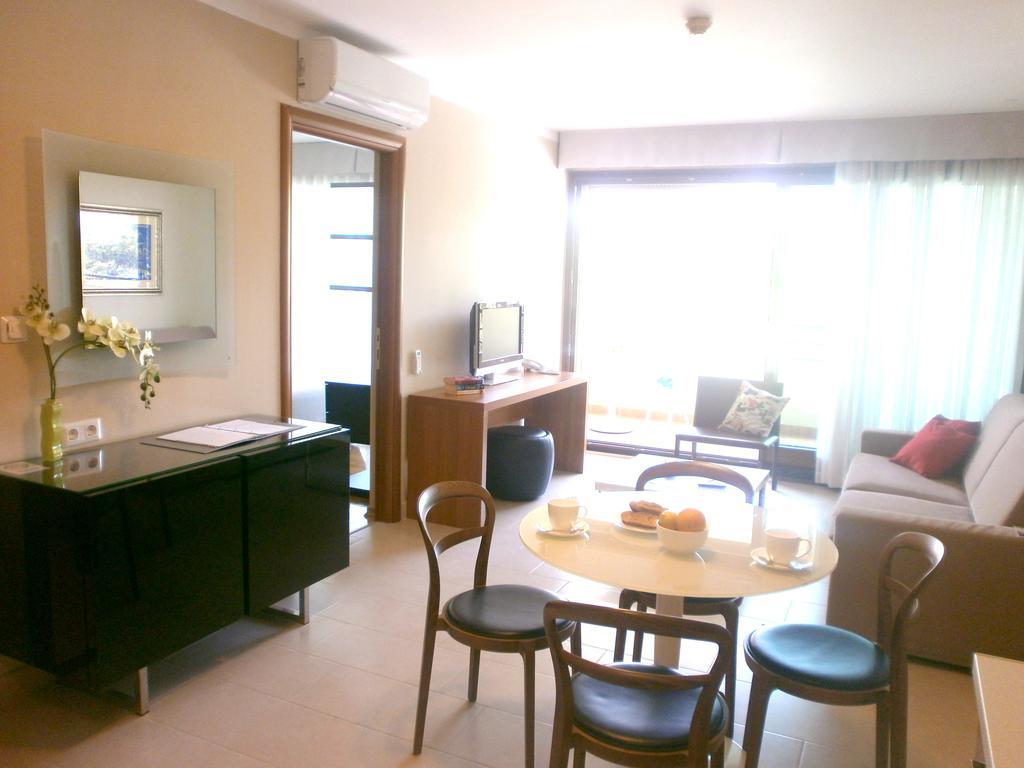 Sunset Apartments بودْسْتغانا الغرفة الصورة